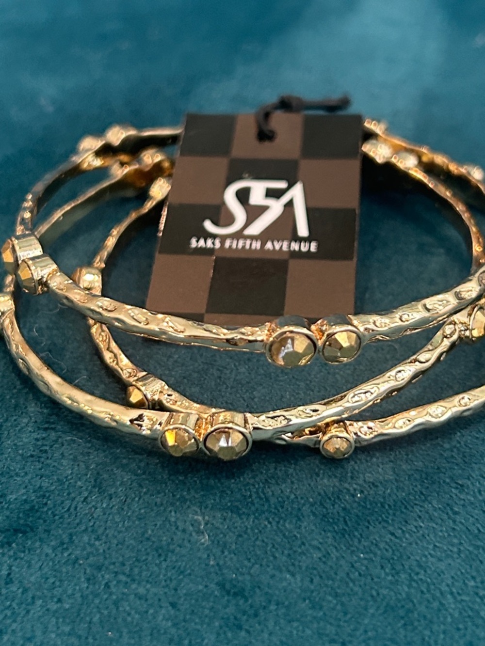 Saks Fifth Avenue Gold Faceted Stone Textured Hammered Bangle Set